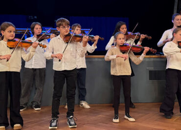 SwissMusiKids Violinenspiel Konzert