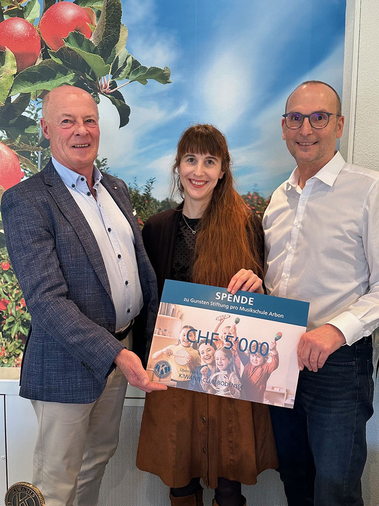 Kiwanis Club Bodensee Checkübergabe an Musikschule Arbon